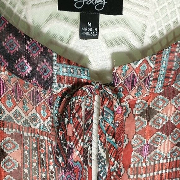 NWT By & By Southwestern Print Lace Insert 3/4 sleeve open shoulder top sz M - Picture 4 of 8